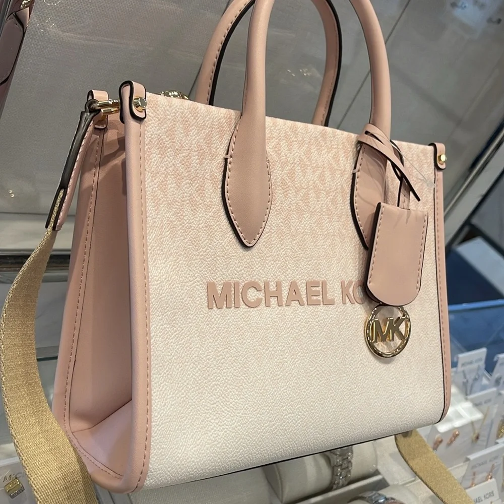 MICHAEL KORS Mirella Sm Ombré Signature Logo Crossbody SM SHOPPER TZ XBODY
Powde - Picture 8 of 16